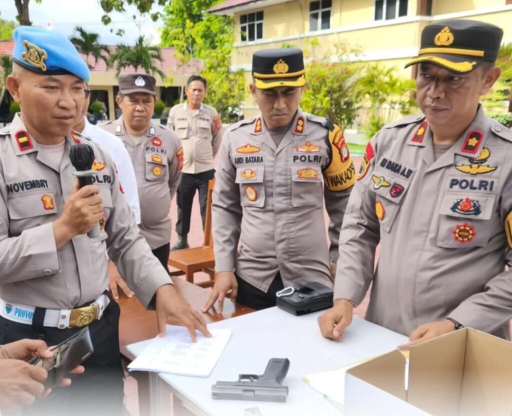 Wakapolresta Palu AKBP Andi Batara Tegur Personel Pemegang Senjata Api