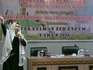 Narasumber Pelatihan Eco Enzym, Norma Ajak Perempuan Terus Peduli Lingkungan