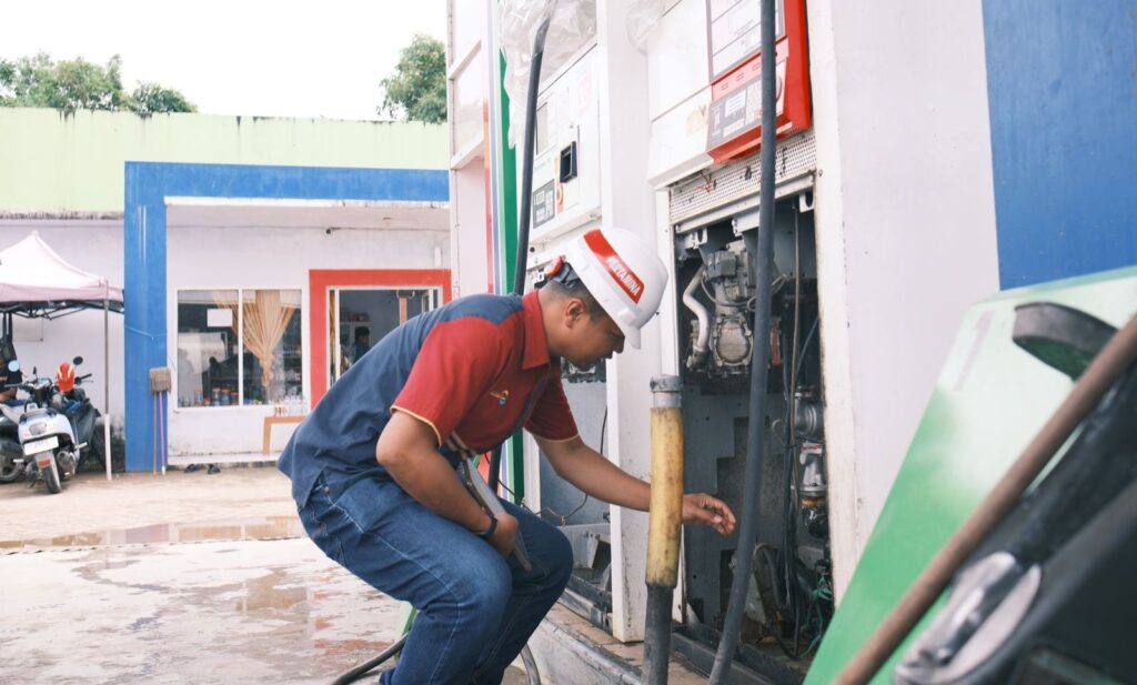Pertamina Gerak Cepat Pulihkan Layanan BBM dan LPG Pasca Banjir di Maros