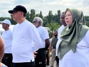 Anwar – Reny Ikut Gladi Pelantikan Kepala Daerah Serentak di Lapangan Monas