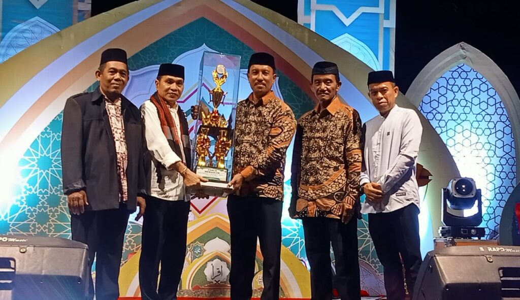 Asisten Tutup STQH Pasangkayu, Kecamatan Dapurang Juara Umum