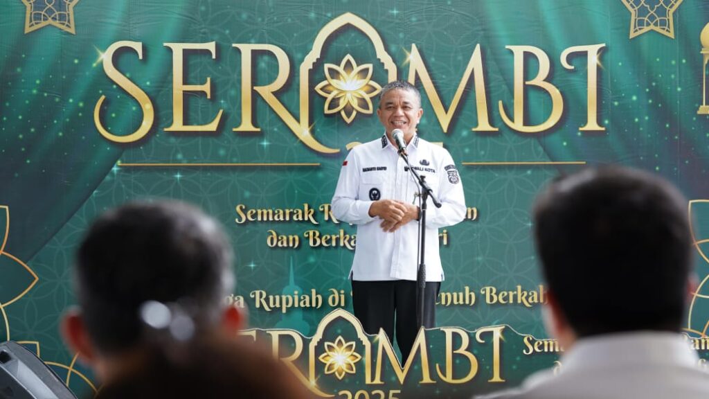 Buka Layanan Penukaran Rupiah, Wali Kota: Uang Beredar Harus Dipastikan Asli