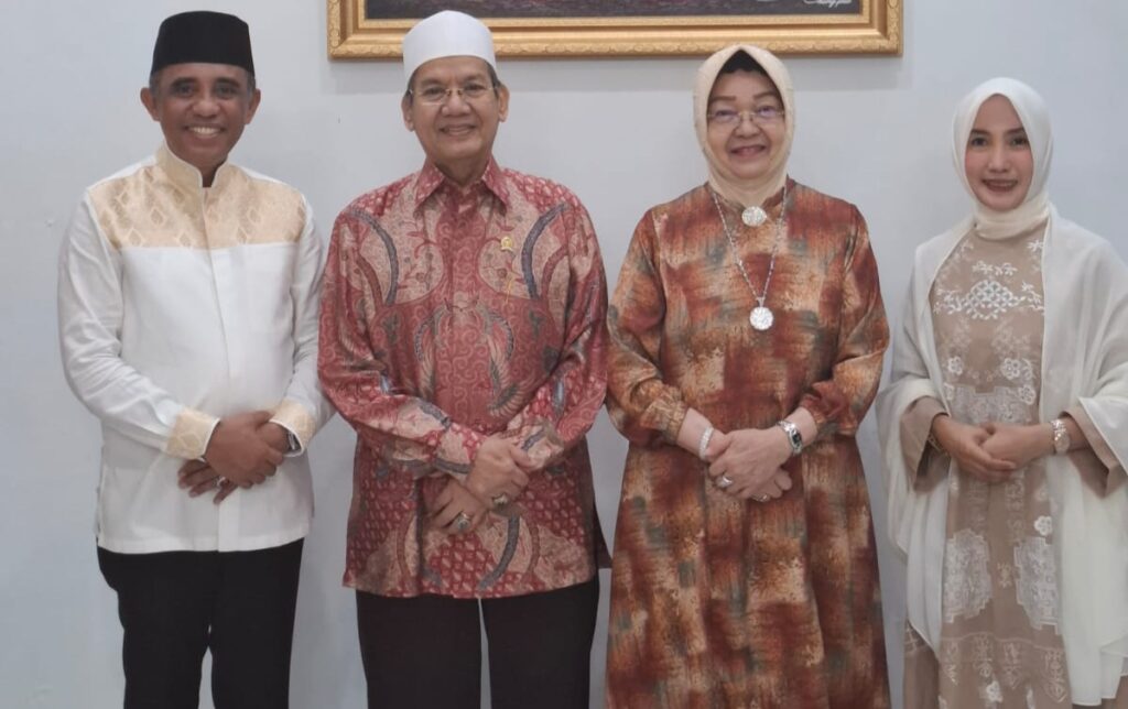 Perbedaan Politik Mencair: Anwar Hafid Sowan ke Longki Djanggola