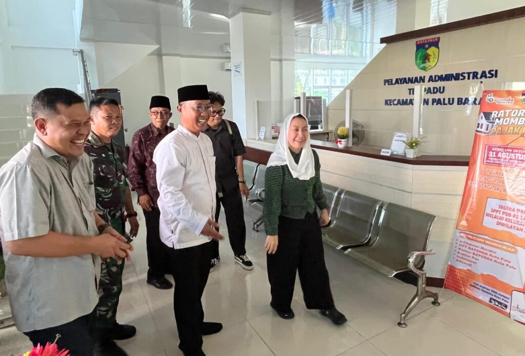Imelda Minta Pelayanan Kantor Kecamatan Palu Barat Ramah dan Cepat