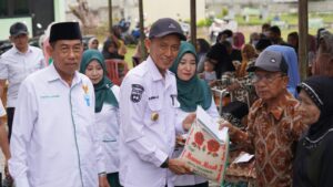 Pemkot Palu Salurkan ZIS Rp186 Juta