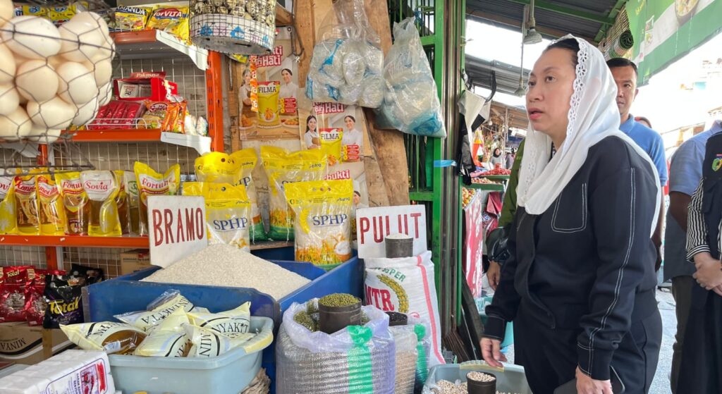 Tekan Lonjakan Harga, Wakil Wali Kota Palu Minta Bulog Salurkan Beras SPHP