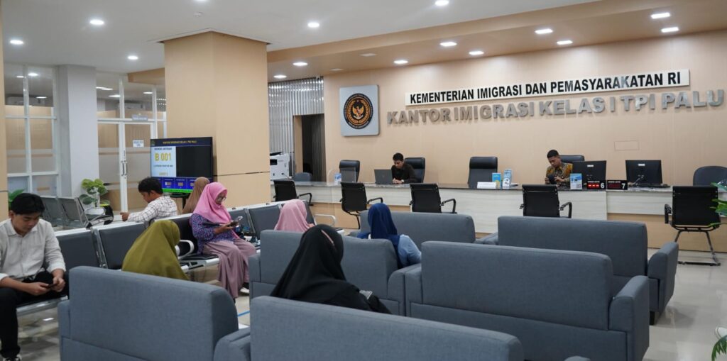 Kantor Imigrasi Palu Hadirkan Layanan “Paspor Merdeka” di Akhir Pekan