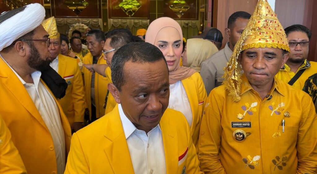 Bahlil: Izin Tambang  Dipermudah untuk Daerah, Potensi PAD Sulteng Naik Rp2 T