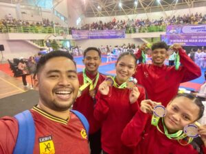 KEREN, Mahasiswa Untad Raih Medali di Kejuaraan Karate Piala Komandan Kodiklatal