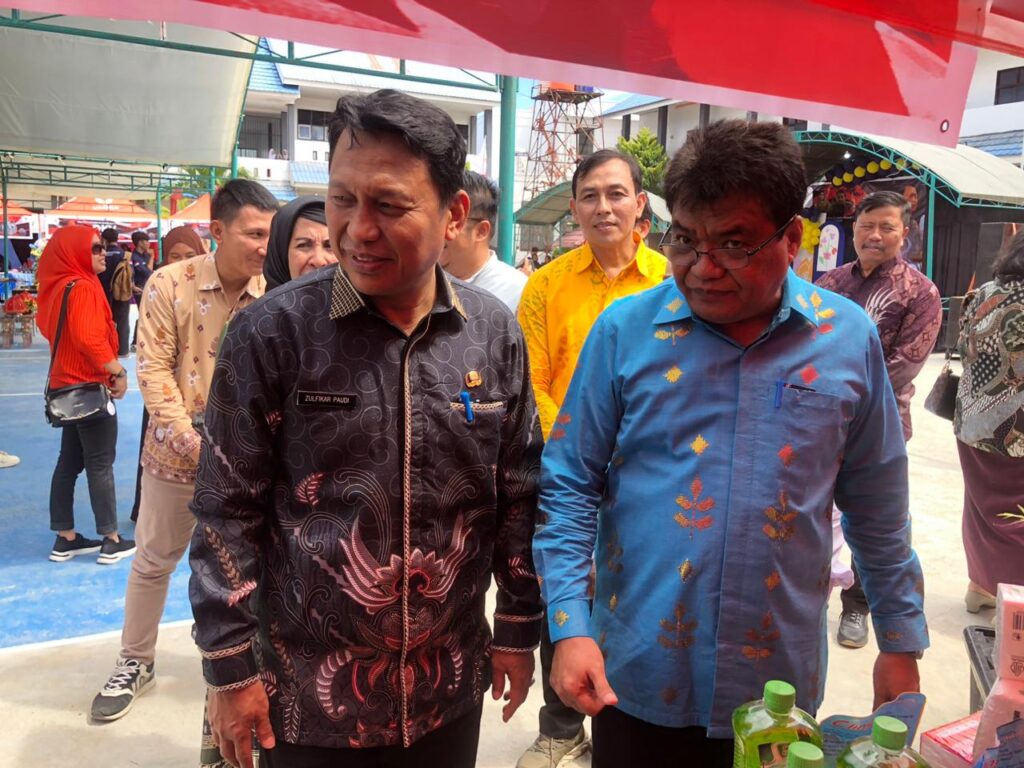 Asrul Buka Gelar Karya Siswa SMKN 2 Palu