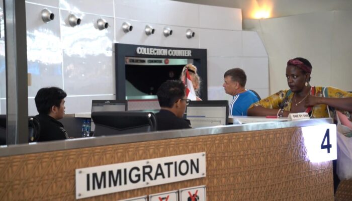 Imigrasi Siaga Antisipasi Dampak Penutupan Ruang Udara Timur Tengah  