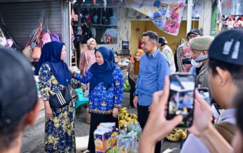 Wagub Reny Sidak Pasar Jelang Lebaran, Pastikan Harga Terkendali dan Stok Aman