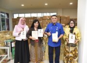 Perkuat Referensi Akademik, Untad Dapat Hibah 3.048 Buku dari Tiongkok