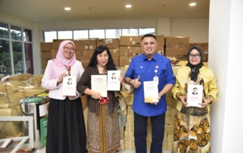 Perkuat Referensi Akademik, Untad Dapat Hibah 3.048 Buku dari Tiongkok