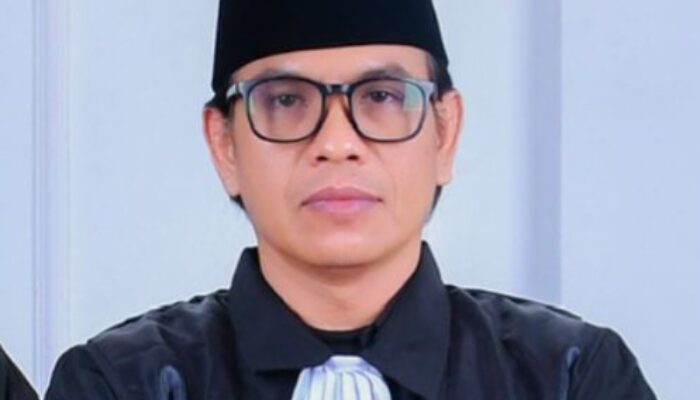 Gubernur Sulteng, Diam Anda Membunuh Lingkungan Palu – Donggala