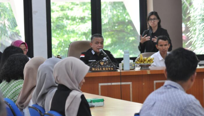 Wali Kota Palu Ingin Tiap Dinas Punya Ahli Bahasa Isyarat