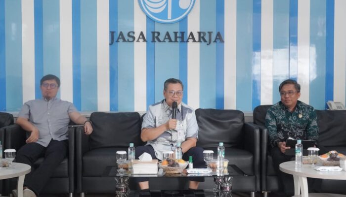 Tak Hanya Tinjau Samsat, Direktur Jasa Raharja Beri Pembinaan di Lampung