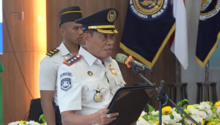 Dorong Pengembangan Kompetensi Pegawai, Akmal Lantik Analis Keimigrasian