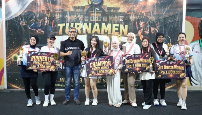 Sukses Gelar Turnamen Padel, Polda Sulteng Ajak Warga Hidup Sehat