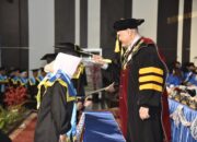 Dies Natalis ke-45 Untad: 1.300 Wisudawan Dilepas