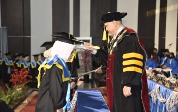 Dies Natalis ke-45 Untad: 1.300 Wisudawan Dilepas