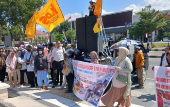 Honorer Pemkab Donggala Tuntut Keadilan