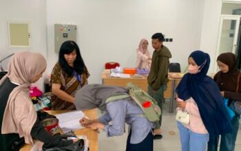 Untad Pastikan Uang Jaminan Toga Wisudawan Dikembalikan