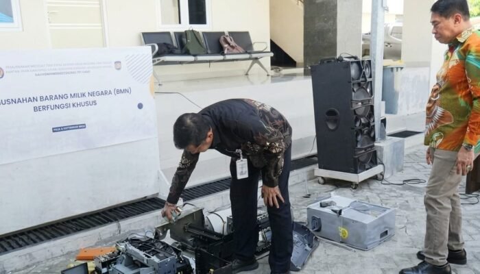 Musnahkan 4 Printer Paspor Rusak Berat, Imigrasi Palu Tegaskan Tertib Administrasi BMN