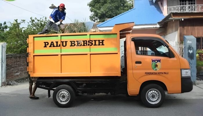 DLH Palu Masih Kekurangan Puluhan Unit Armada Pengangkut Sampah